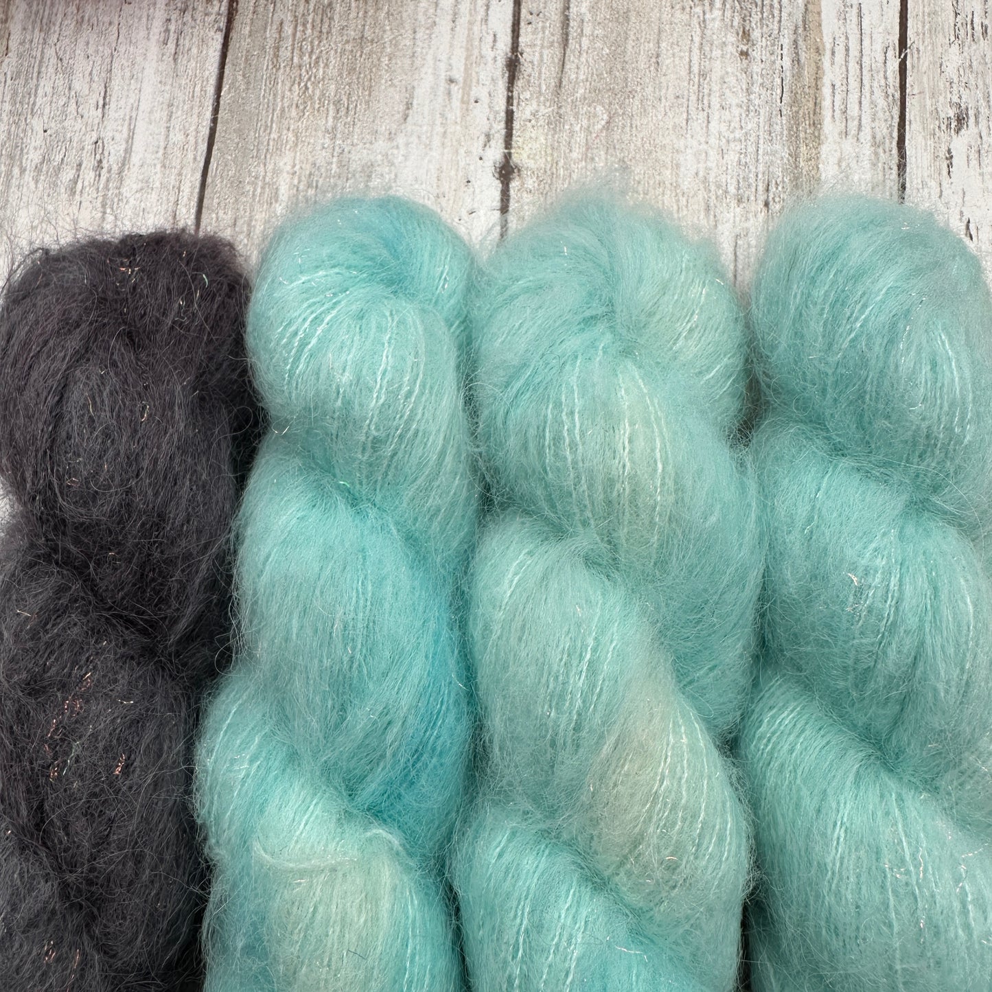 Suri Lace Graphite + Aqua 4 Pack